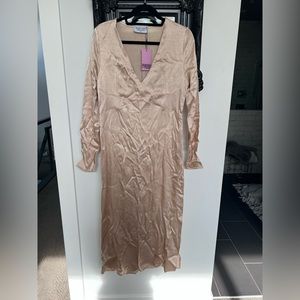 Smash & Tess champagne dress.